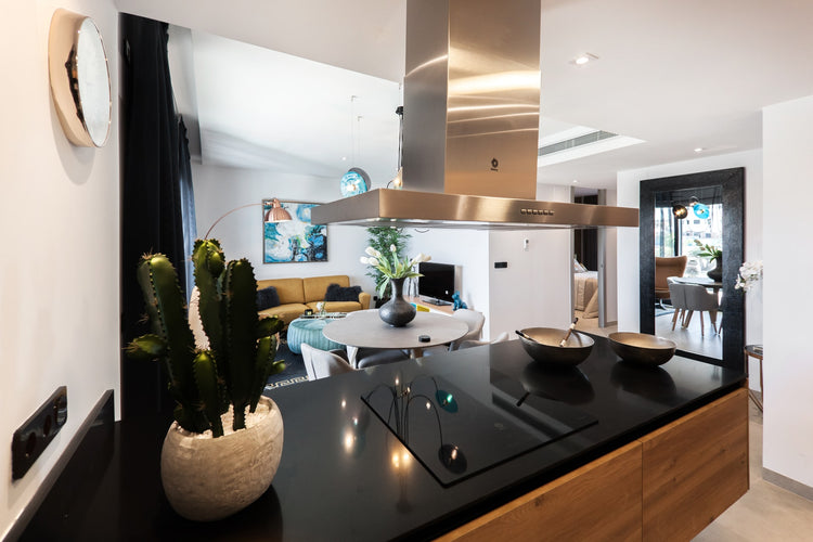 Dazzle Home & Kitchen