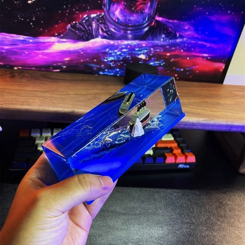 Unsinkable Titanic Fidget cum Showpiece